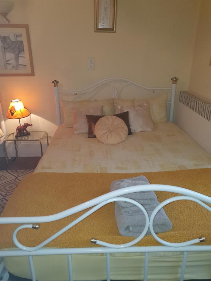 Sunset House Chambres De Hotes Magnac-Laval Dış mekan fotoğraf
