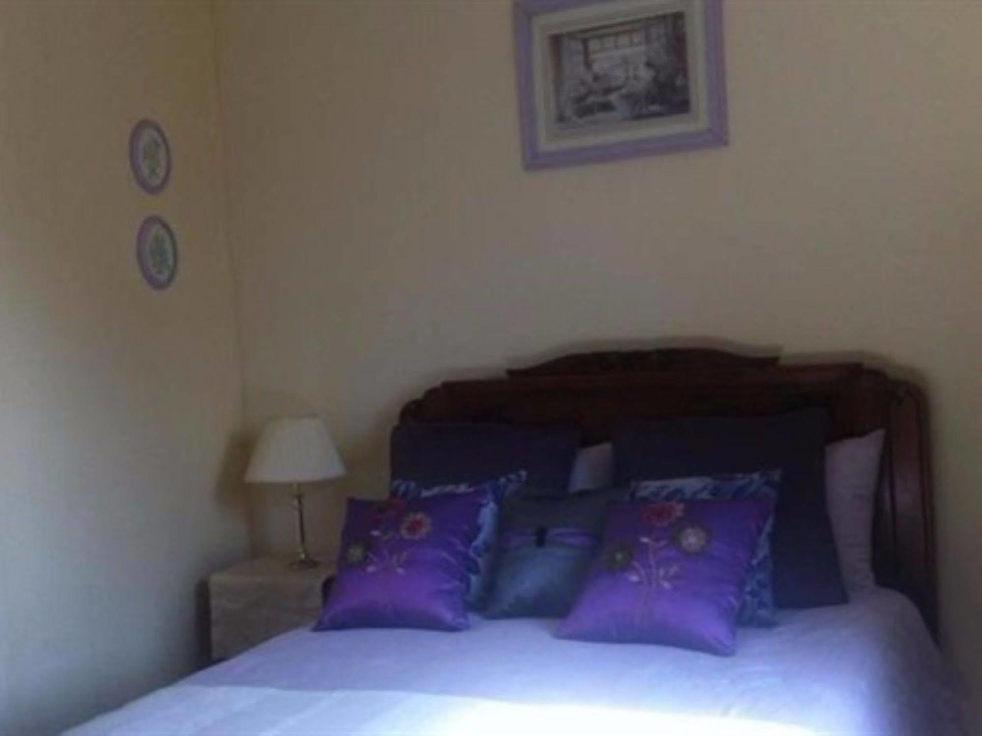 Sunset House Chambres De Hotes Magnac-Laval Dış mekan fotoğraf