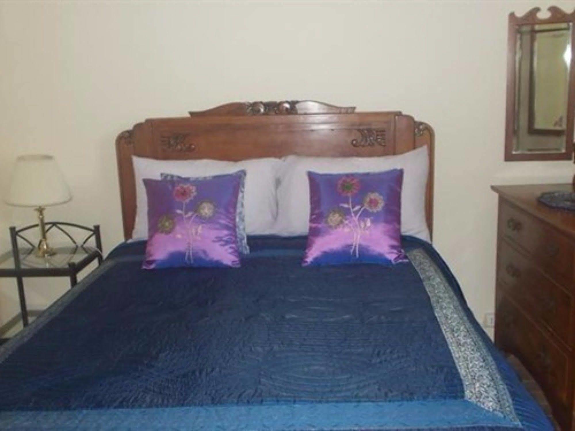 Sunset House Chambres De Hotes Magnac-Laval Dış mekan fotoğraf
