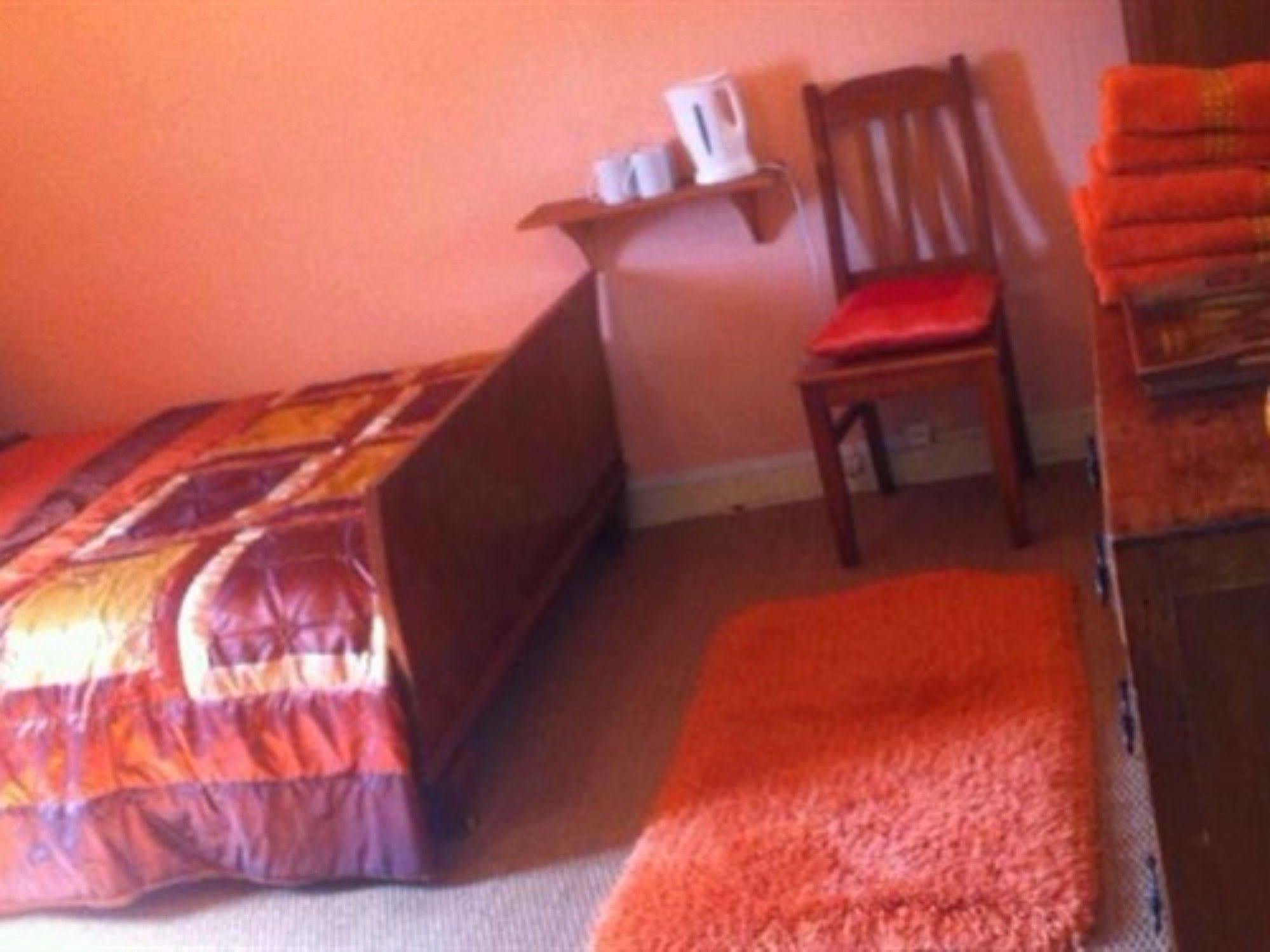 Sunset House Chambres De Hotes Magnac-Laval Dış mekan fotoğraf